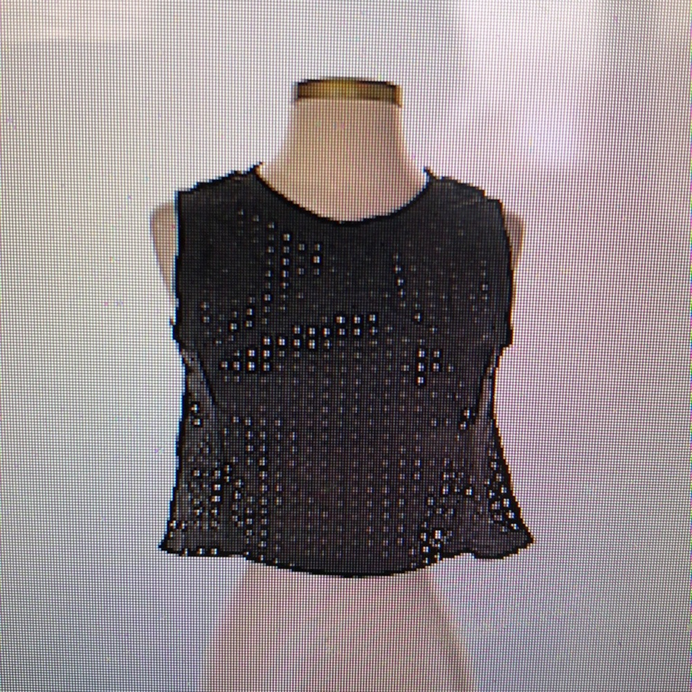 Black cropped top